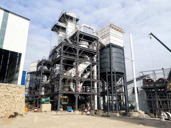 選擇唐山金路制砂樓，粒形好，級(jí)配優(yōu)！